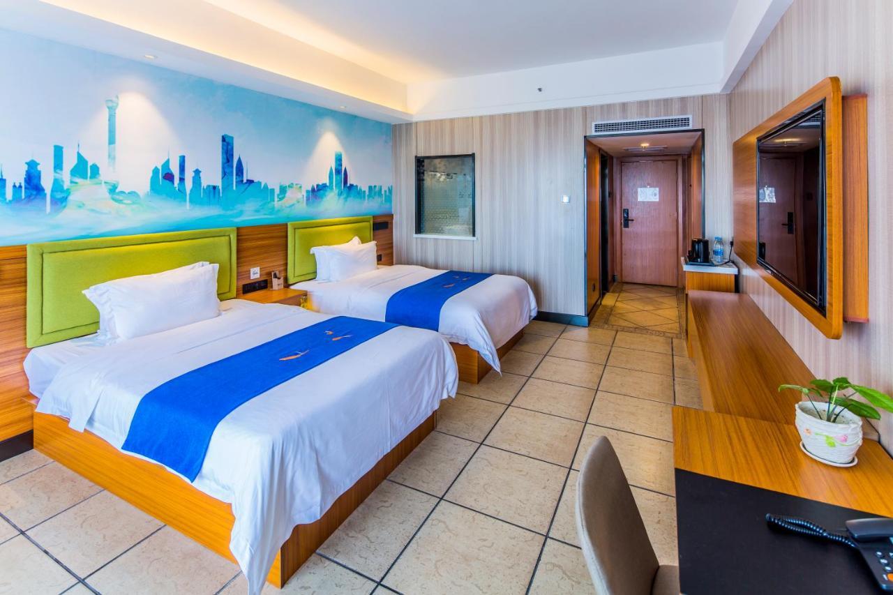 Linda Seaview Hotel Szanja Kültér fotó