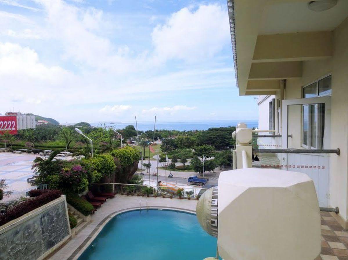 Linda Seaview Hotel Szanja Kültér fotó