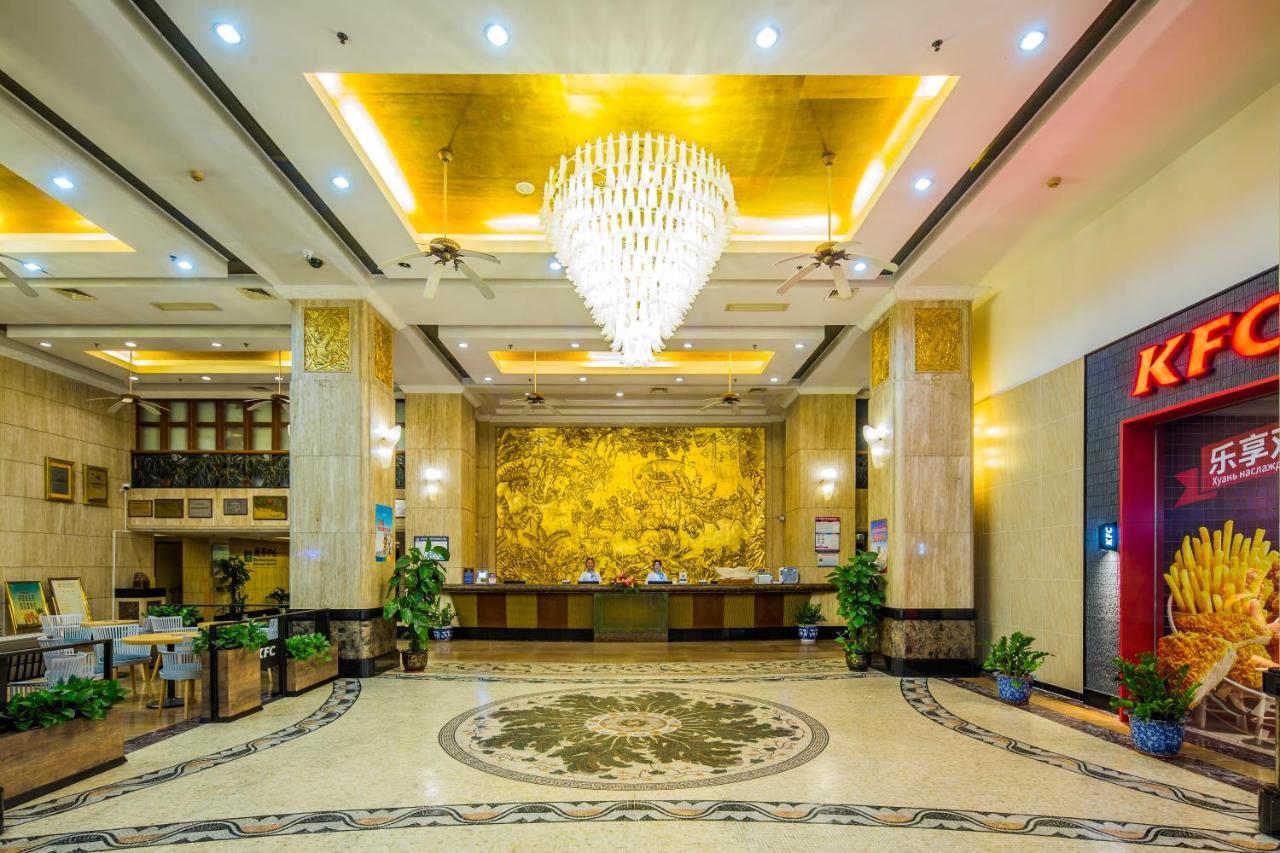 Linda Seaview Hotel Szanja Kültér fotó